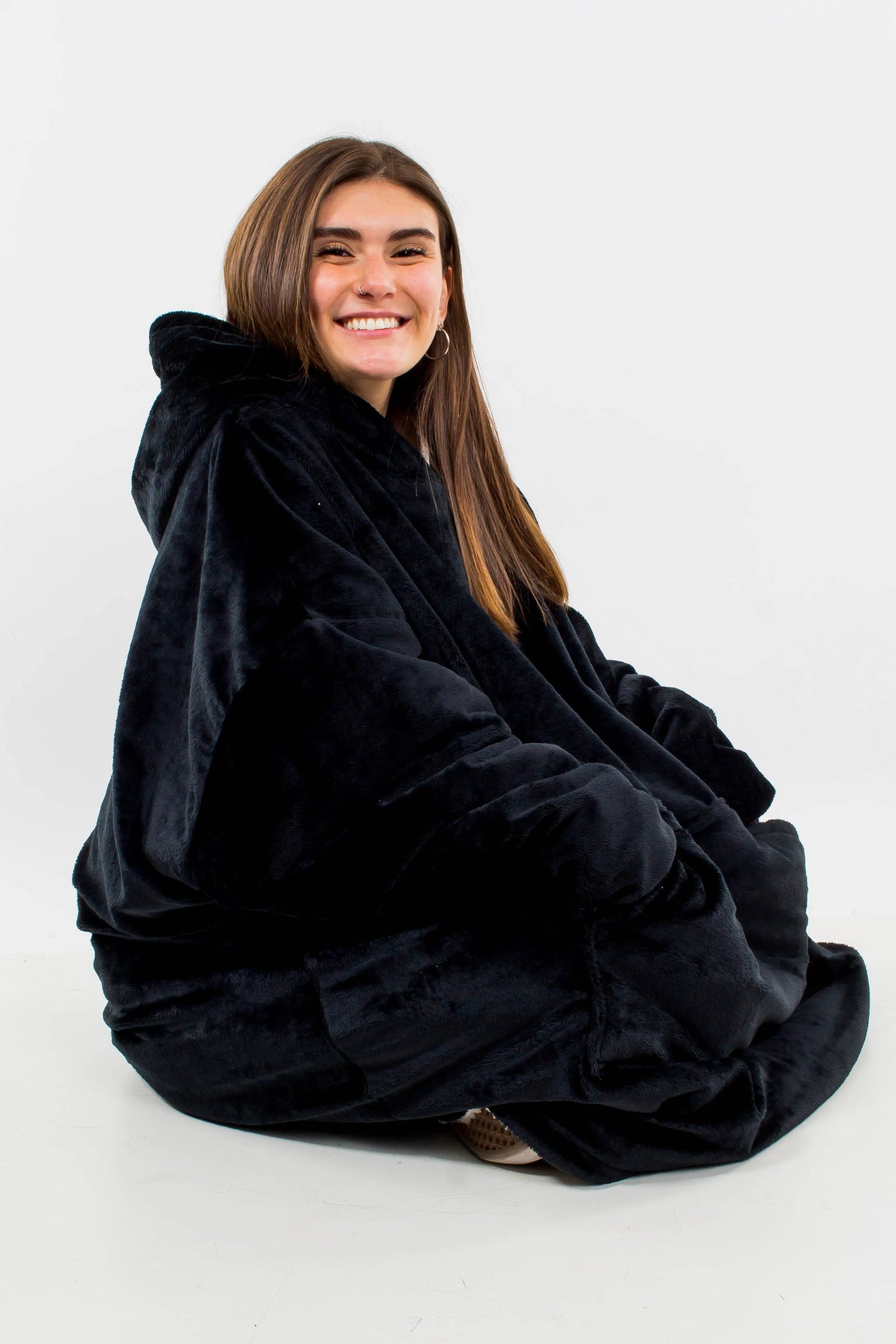 Abrigo Oversize - Dolly Negro Unisex